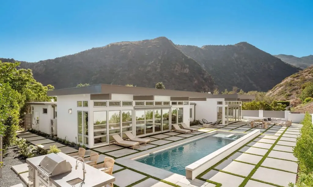 Malibu Canyon Project custom residence